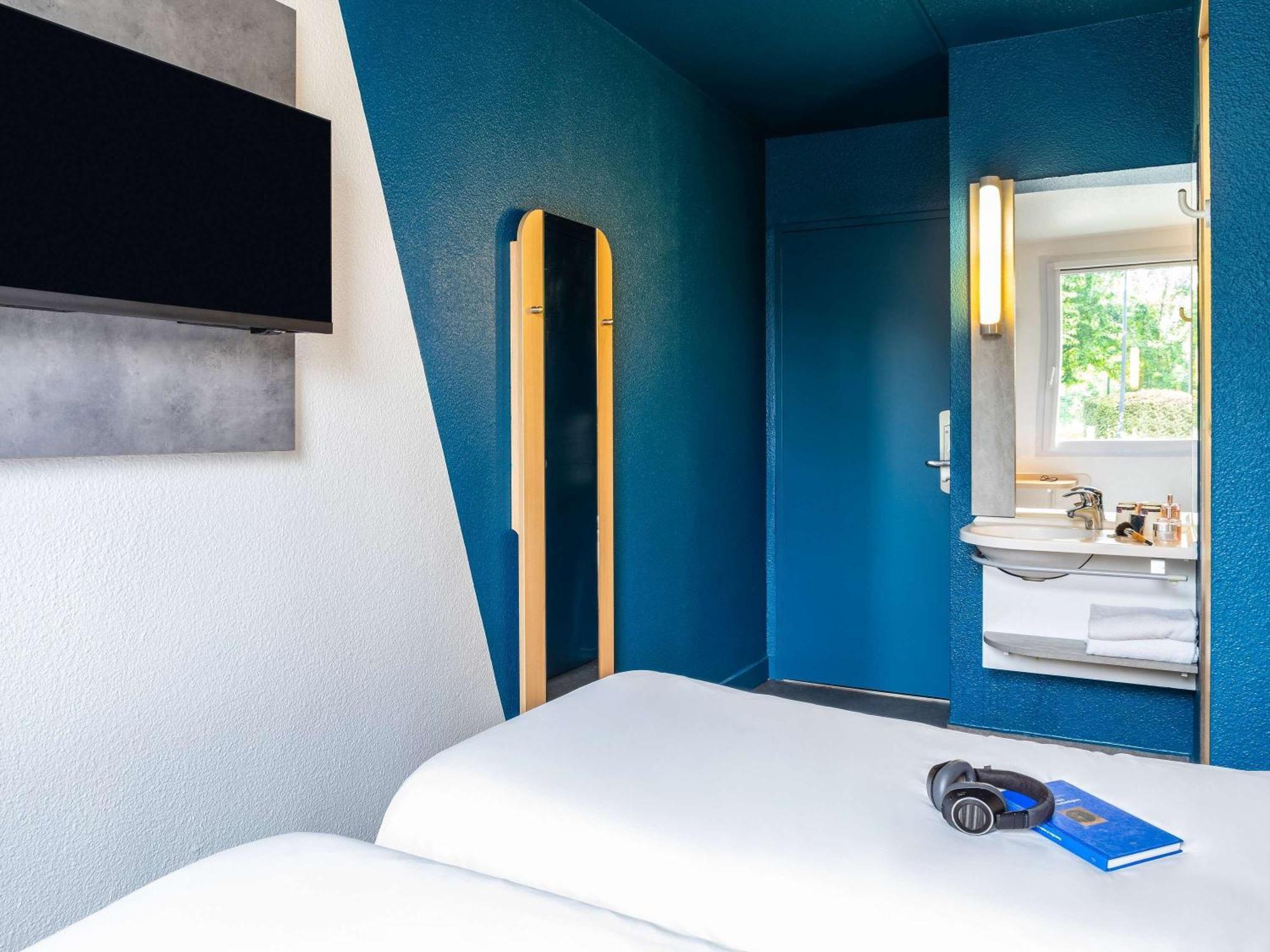 Hotel Ibis Budget Orly 4*